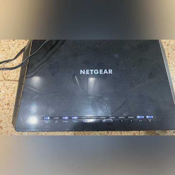 NetGear Nighthawk R7450 AC2600 Gigabit Wireless Smart WIFI Router Pre Owned - Picture 3 of 4